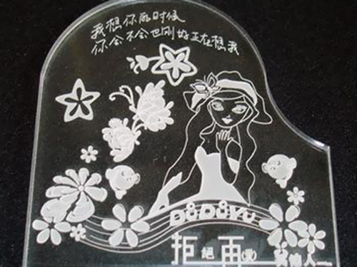 亚克力饰品牌