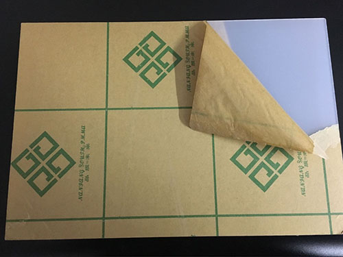 防止浇铸亚克力板变形方法